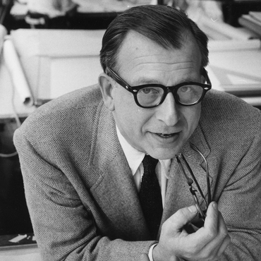 Eero Saarinen: The Visionary Behind Modern Architectural Elegance